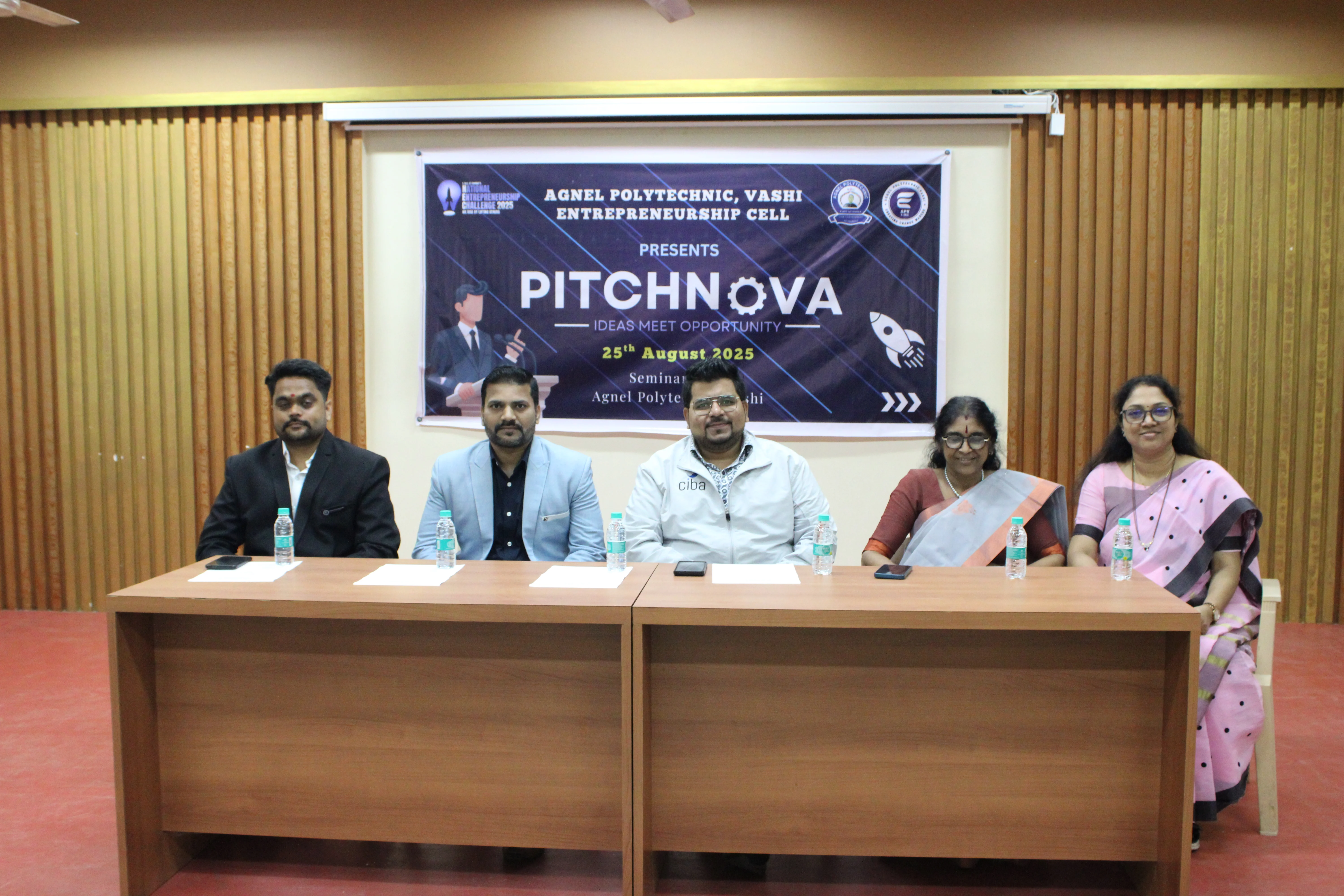 Pitchnova 2025.webp